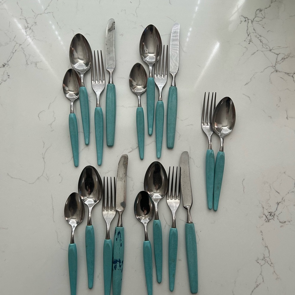 Turquoise Handle Flatware Set - Home Dining